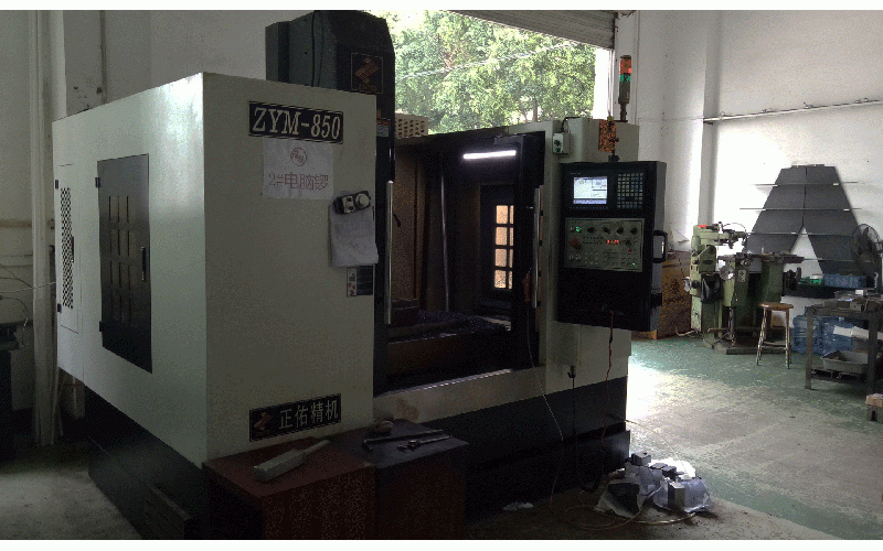 2#電腦鑼850型號CNC-深圳市深模塑膠模具有限公司-設(shè)備